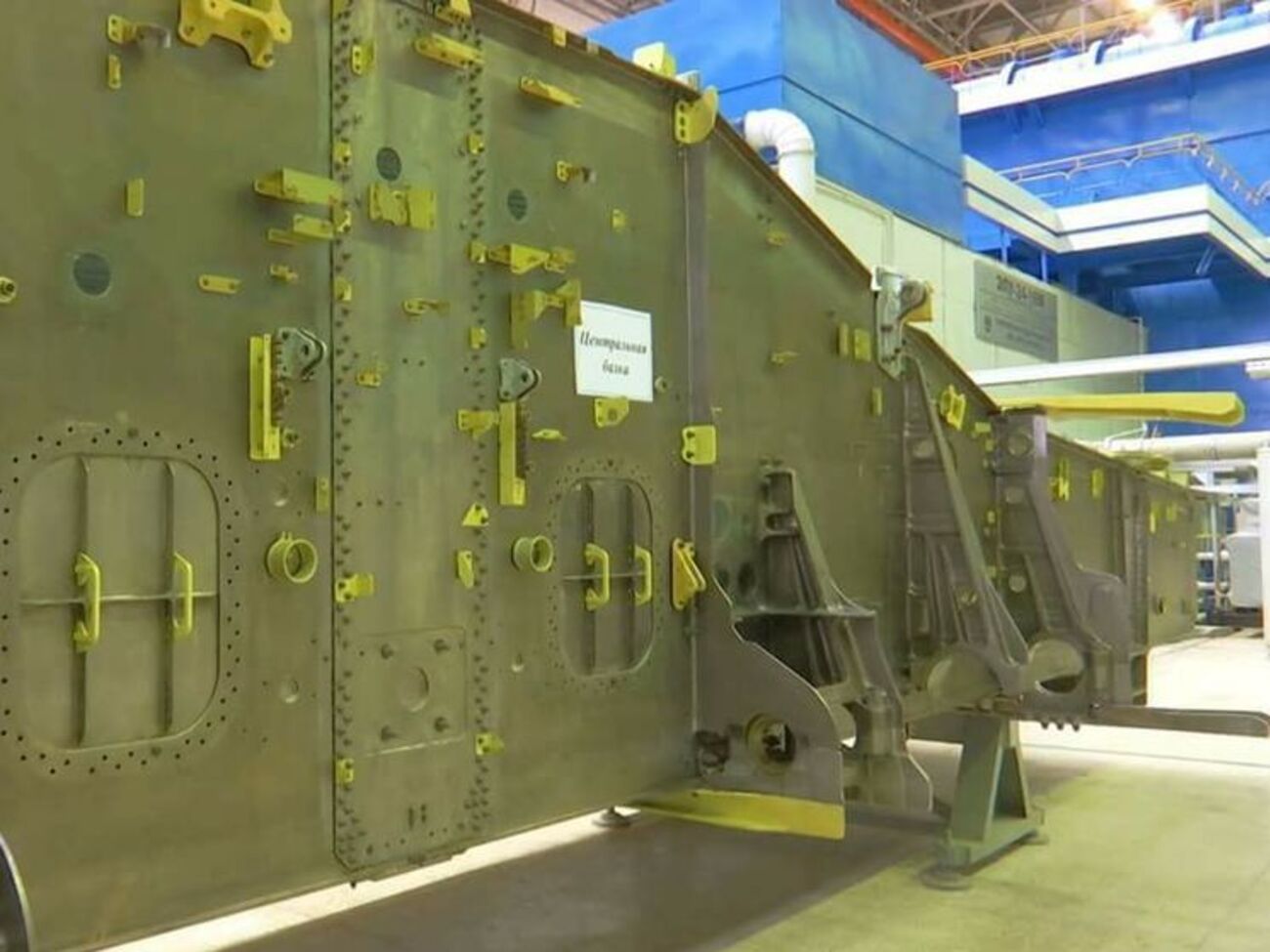 Центральна балка Ту-160 має витримувати навантаження до 3 тис. тонн