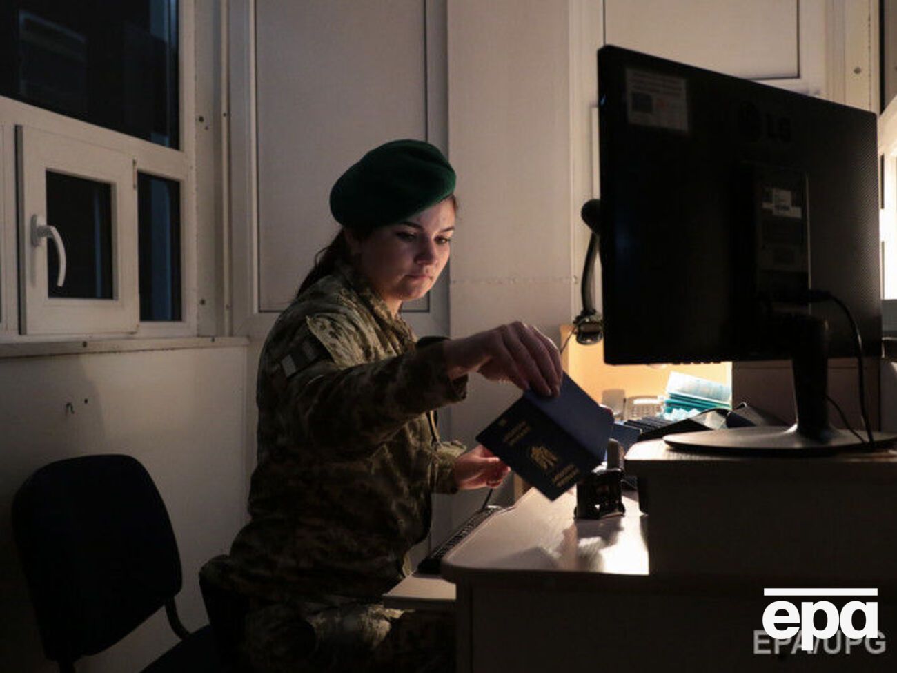 Із 1 січня 2018 року на українському кордоні запрацювала система фіксації біометричних даних іноземців