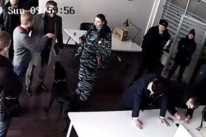 Поліцейські прийшли в офіс Фонду боротьби з корупцією