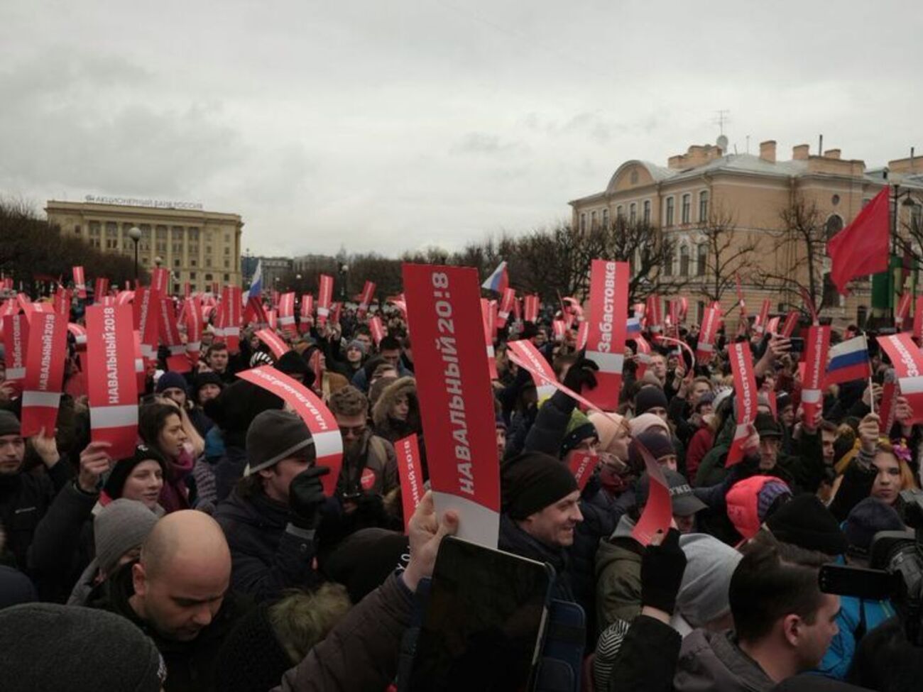 В Санкт-Петербурге задержали семь человек, сообщили в "ОВД-Инфо"