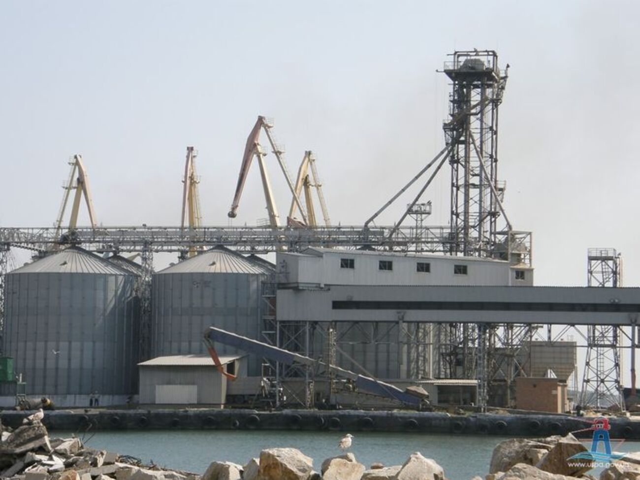 НАБУ расследует хищения в украинских портах