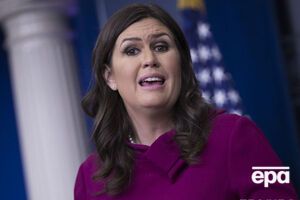 Прес-секретар Білого дому заперечує причетність Трампа до звільнення заступника директора ФБР