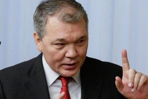 Калашников: Люди, які обрали Додона президентом, навряд чи змиряться з таким станом речей
