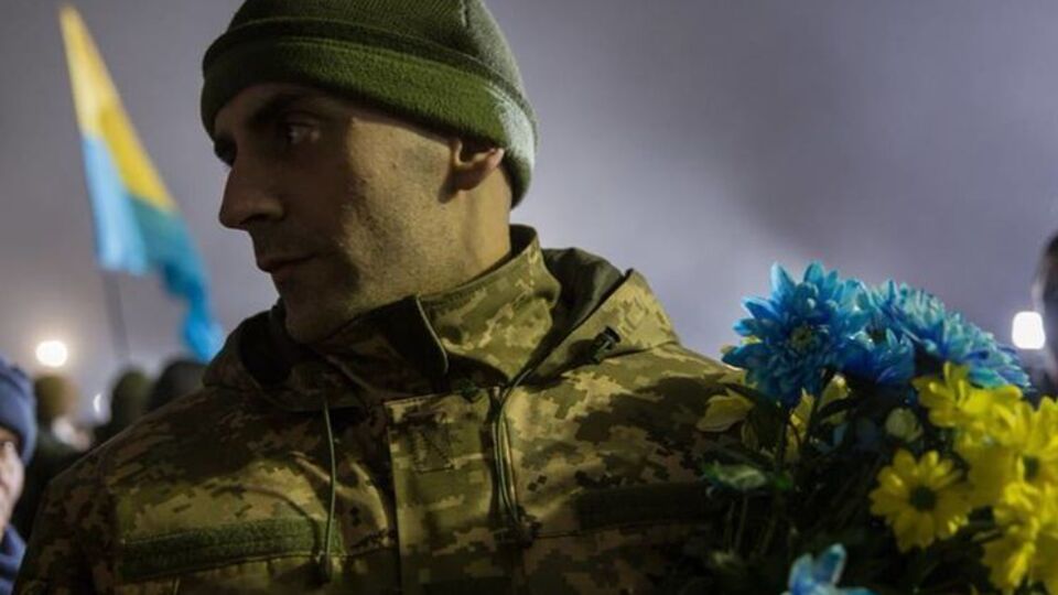 Євген Чуднєцов: За три роки в полоні я випав з інформаційного поля. Але бачу, що майже всі українські політики сидять у Facebook. А чим вони займаються?