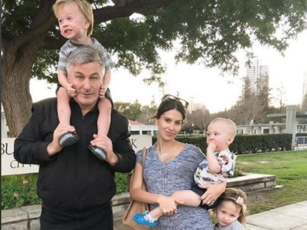 У Болдвіна і Гіларі троє спільних дітей