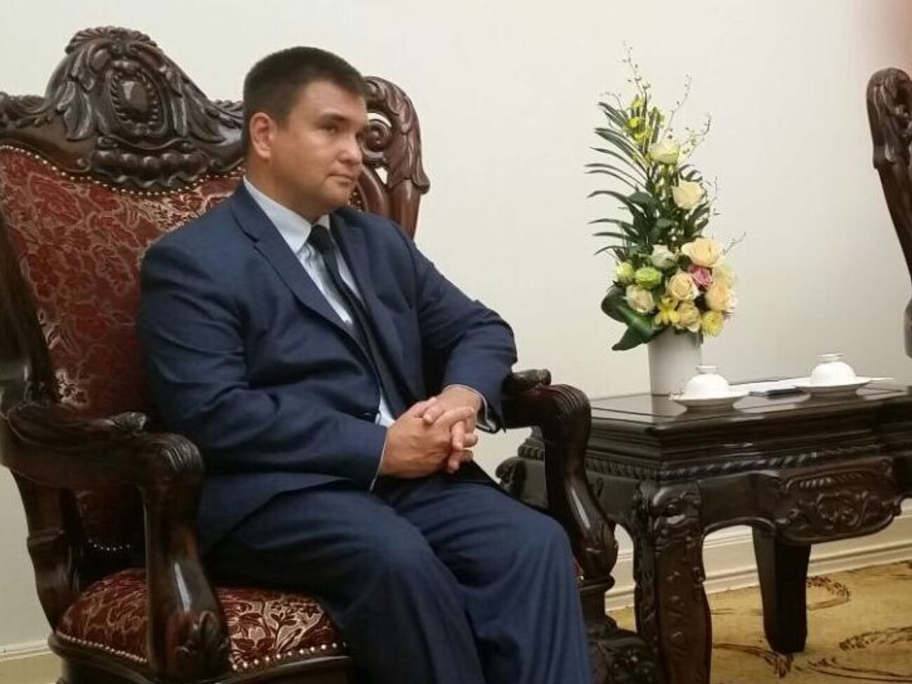 Климкин: Мы будем последовательно давить