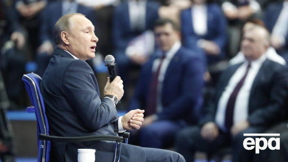 Путин прокомментировал публикацию "кремлевского доклада"