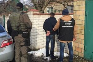 У Києві затримано вісьмох наркоторговців