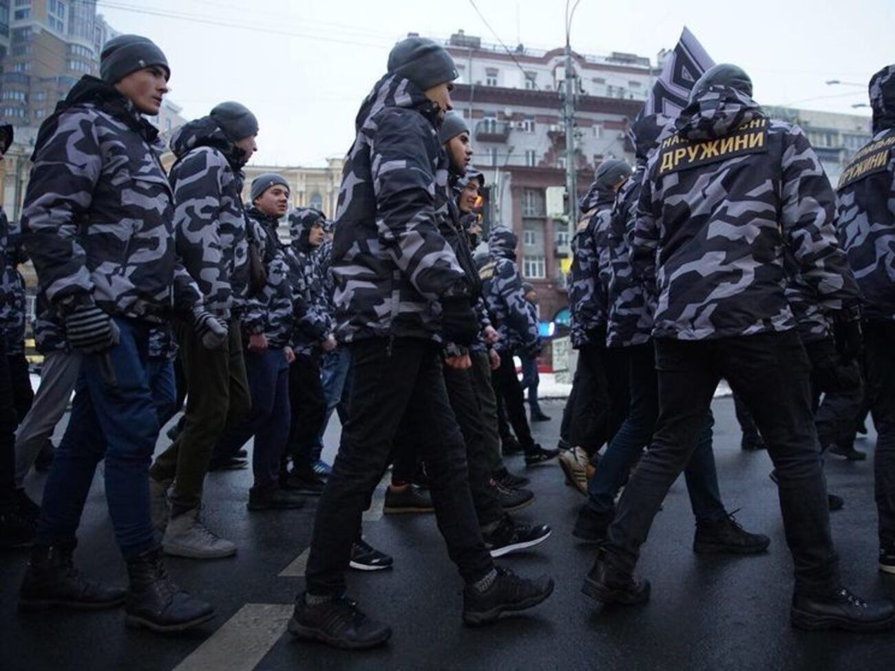 Командир "національних дружин": Ми купуємо форму власним коштом