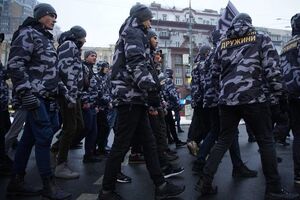 Командир "національних дружин": Ми купуємо форму власним коштом