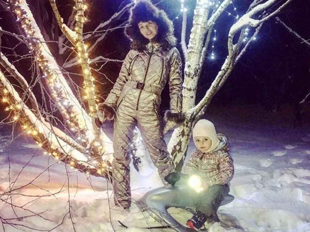 Навка обнародовала видео катания своей дочери