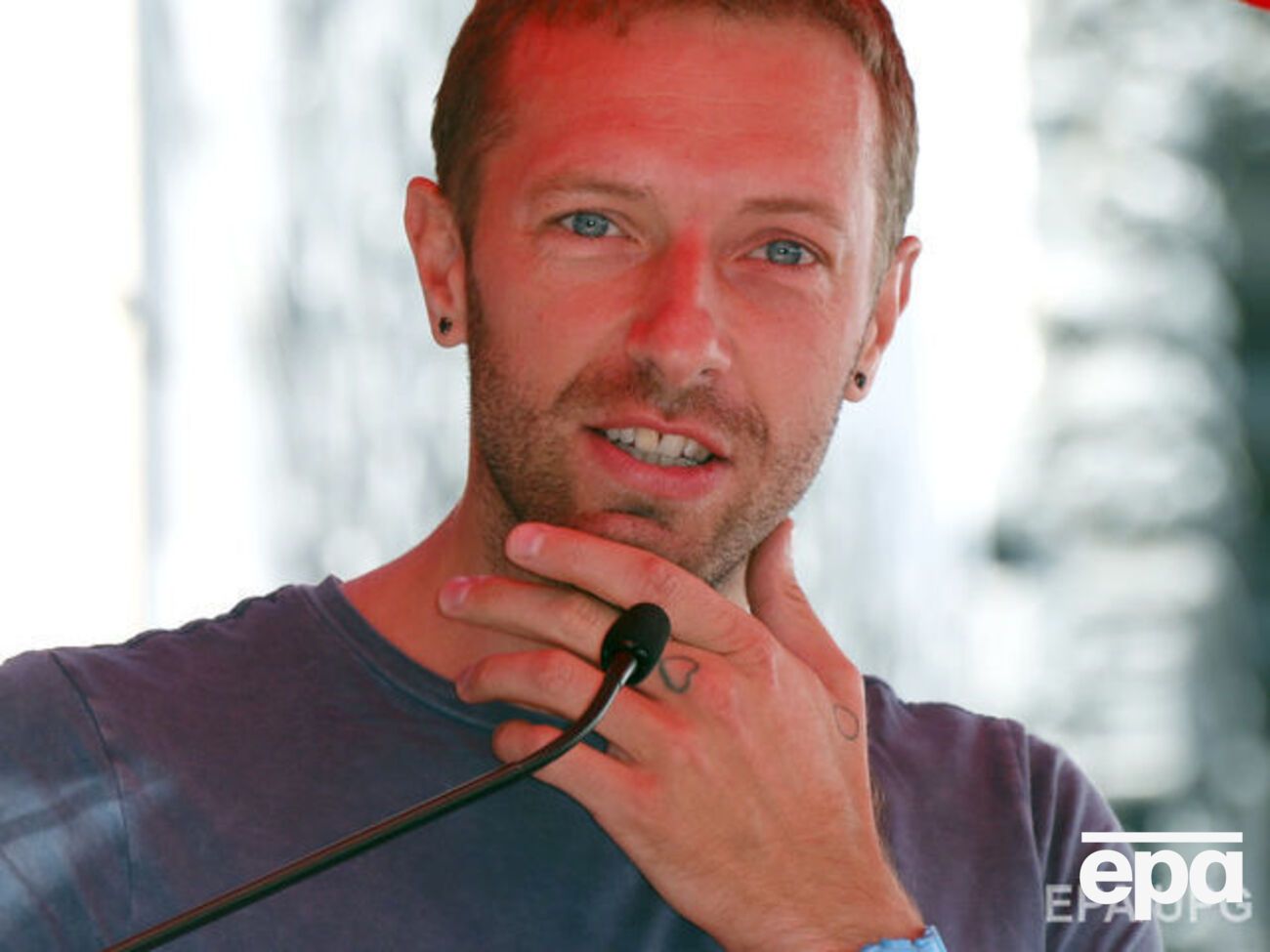 Мартін прийшов у батьківський будинок Джонсон