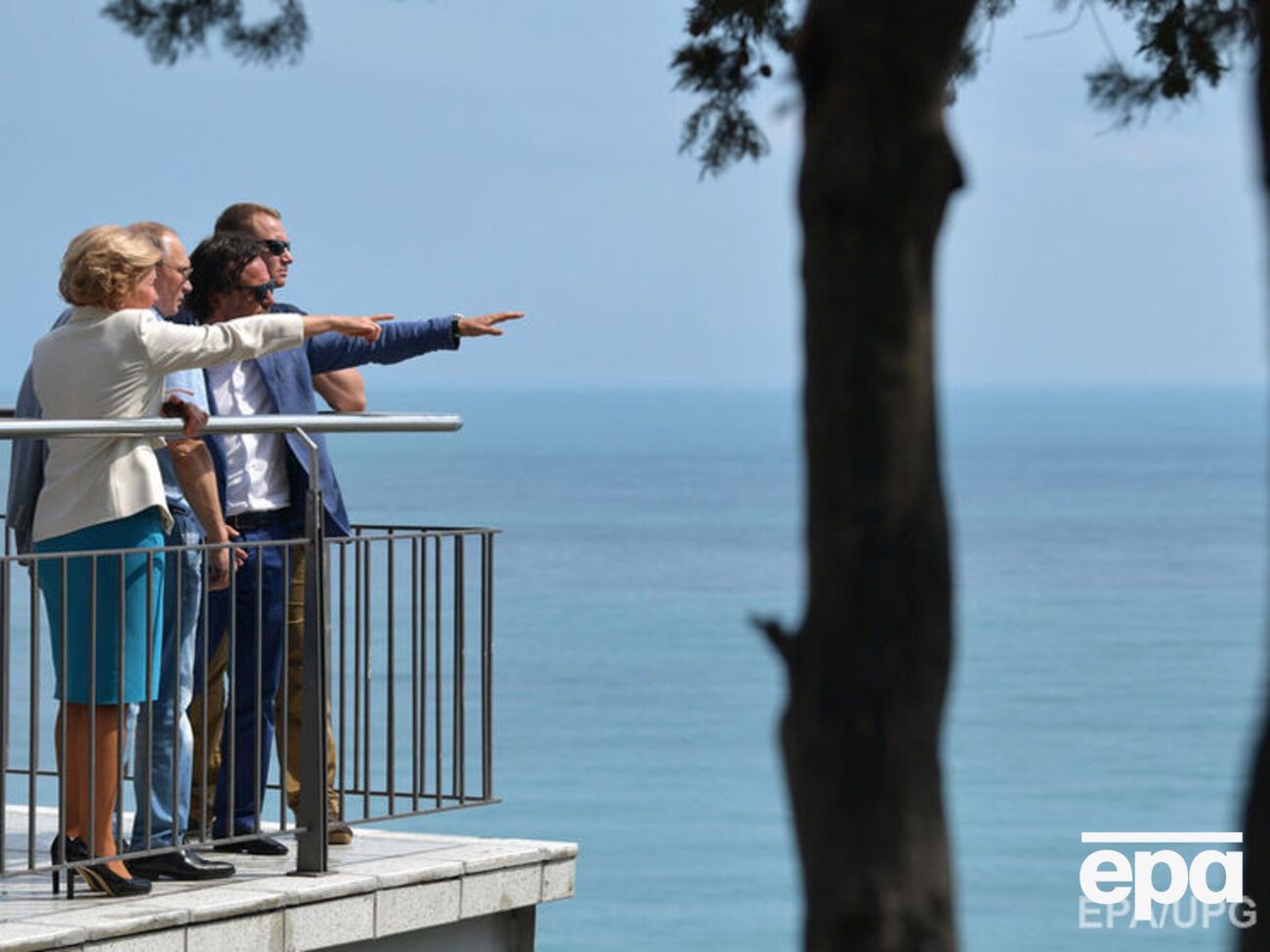 У "Новой газете" описали чотири способи обходу санкцій в окупованому Криму