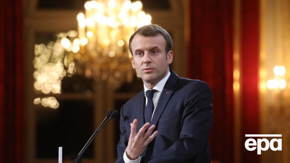 Президент Франции выступает за "повышенную прозрачность" рекламных материалов в соцсетях