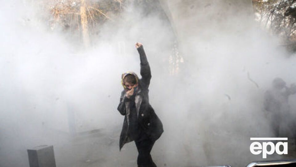 28 грудня 2017 року в Ірані почалися наймасштабніші за останні вісім років антиурядові виступи