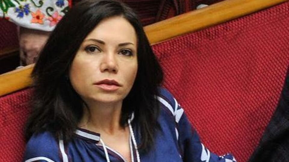 Сюмар более не находится в официальном браке