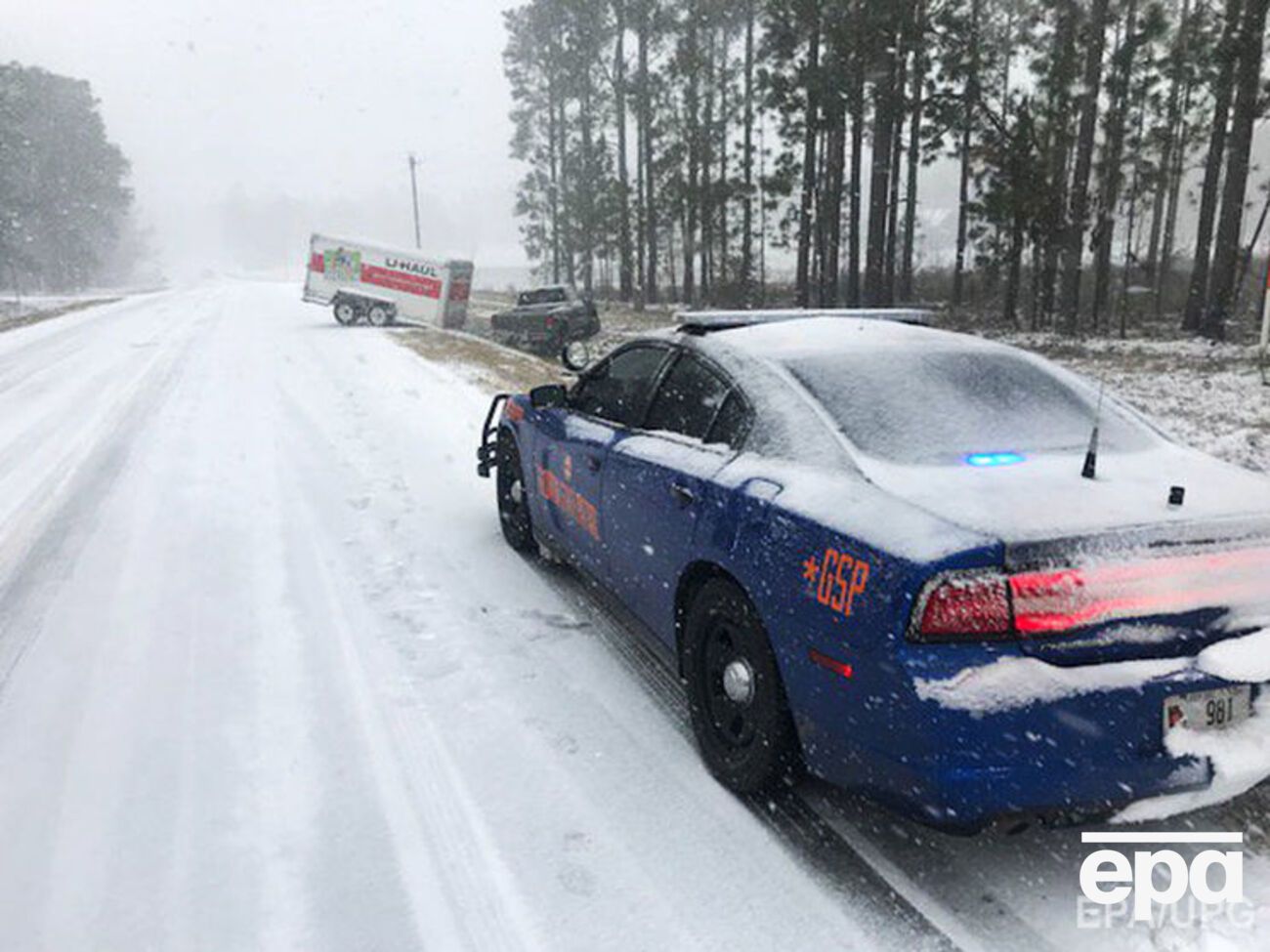 В штате Джорджия автомобилисты оказались не готовы к похолоданию