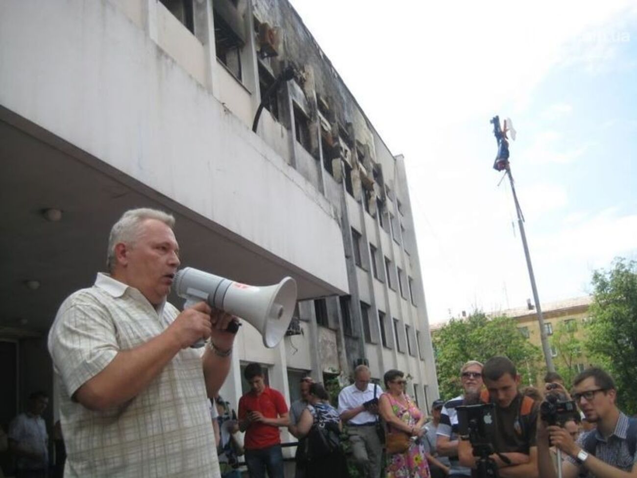 Александр Фоменко во время пророссийского митинга был назначен "народным мэром" Мариуполя