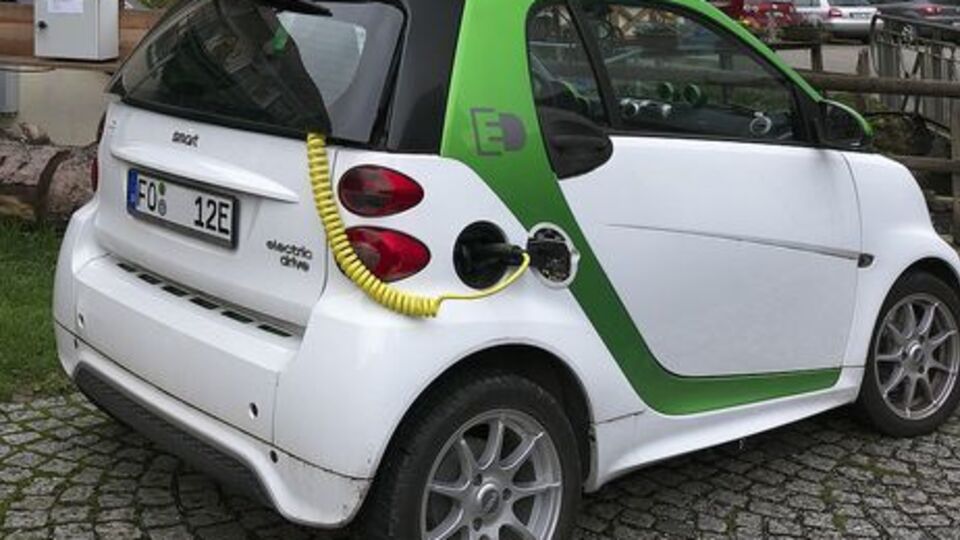 Загалом у Норвегії зареєстровано 2,7 млн легкових автомобілів, із них майже 150 тис. – електромобілі