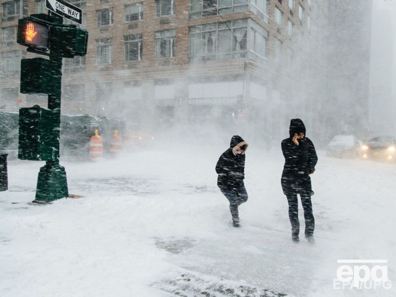 В Нью-Йорке объявили чрезвычайное положение