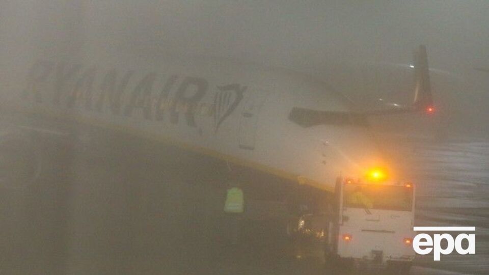 Пасажир Ryanair не став чекати висаджування