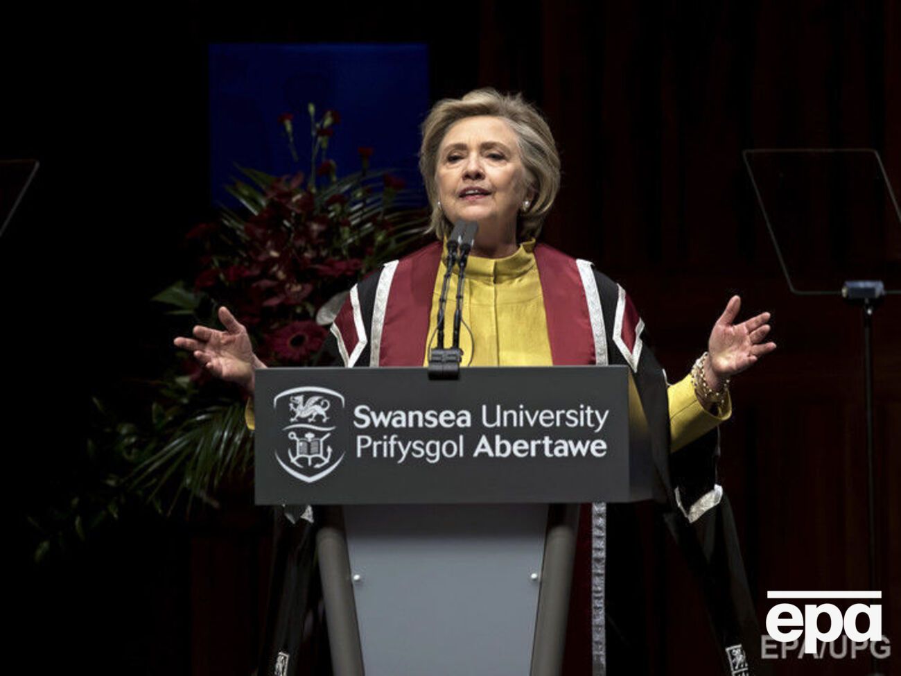 За даними ЗМІ, ФБР проводить нове розслідування щодо Клінтон