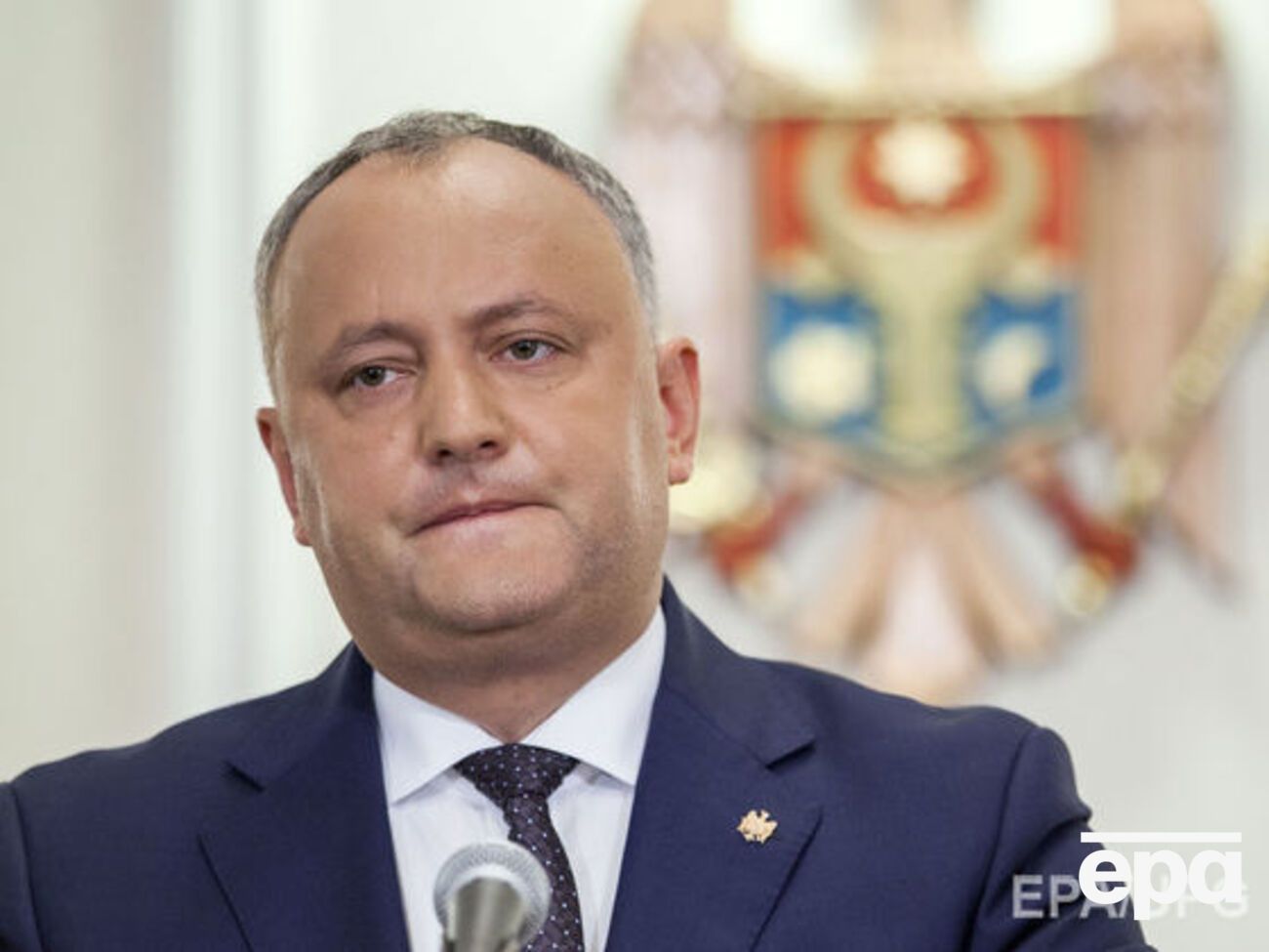 Додона снова отстранили