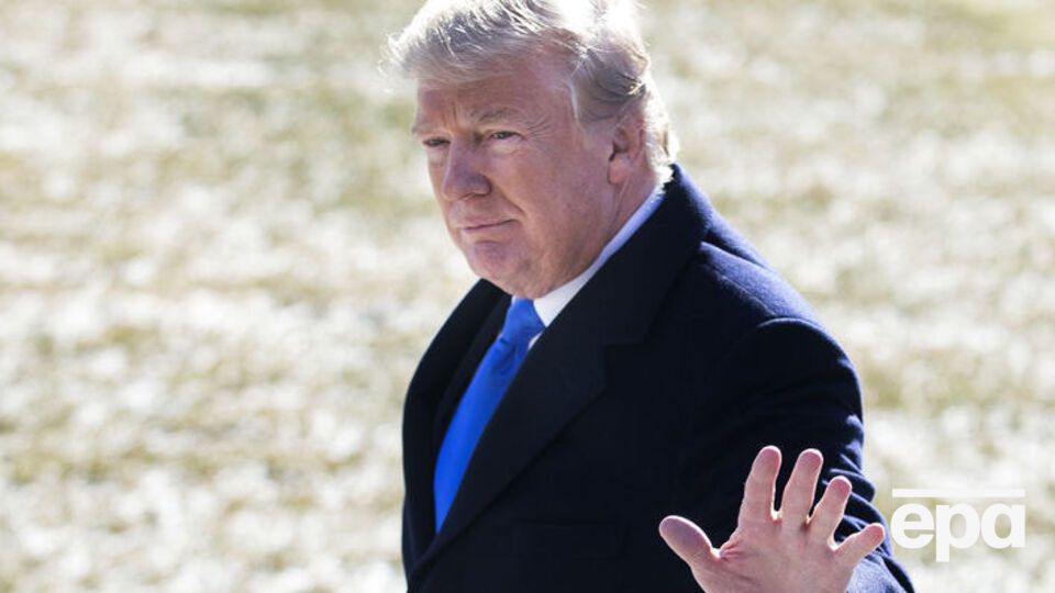 Трамп: ЗМІ, що поширюють фейкові новини, без розбору атакують за всіма можливими фронтами