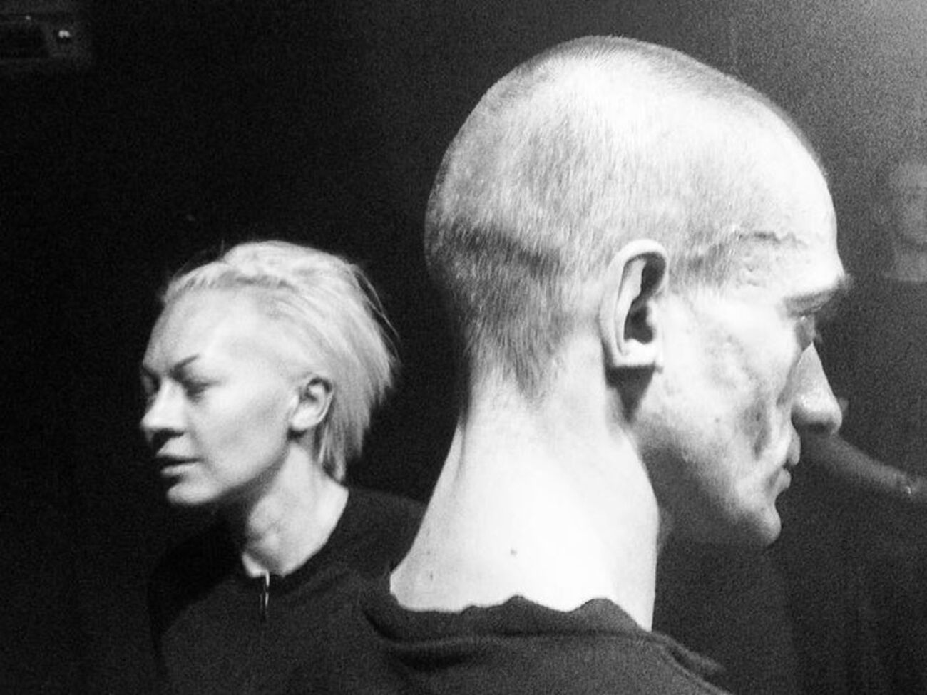 6 листопада апеляційний суд в Парижі залишив під вартою російського художника-акціоніста і його дружину Шалигіну