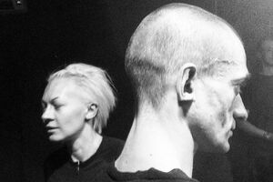 6 листопада апеляційний суд в Парижі залишив під вартою російського художника-акціоніста і його дружину Шалигіну