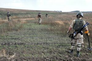 Від мін на Донбасі станом на 1 січня очищено понад 1100 км доріг