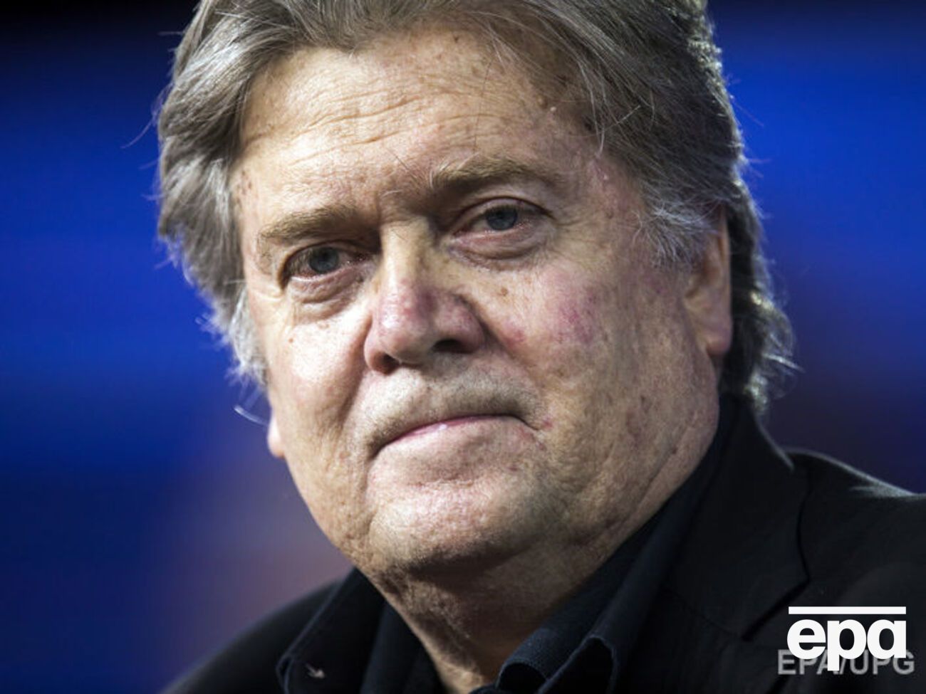 Бэннон&nbsp;оправдался перед Трампом за свои заявления из скандальной книги