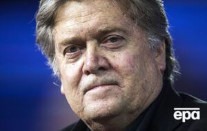 Бэннон оправдался перед Трампом за свои заявления из скандальной книги