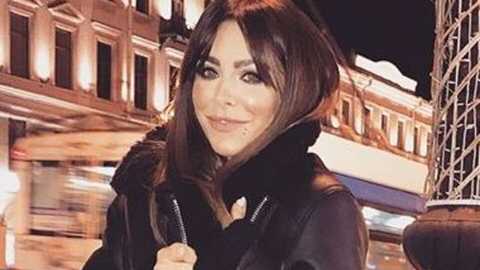 Ани Лорак поделилась фото своей семьи