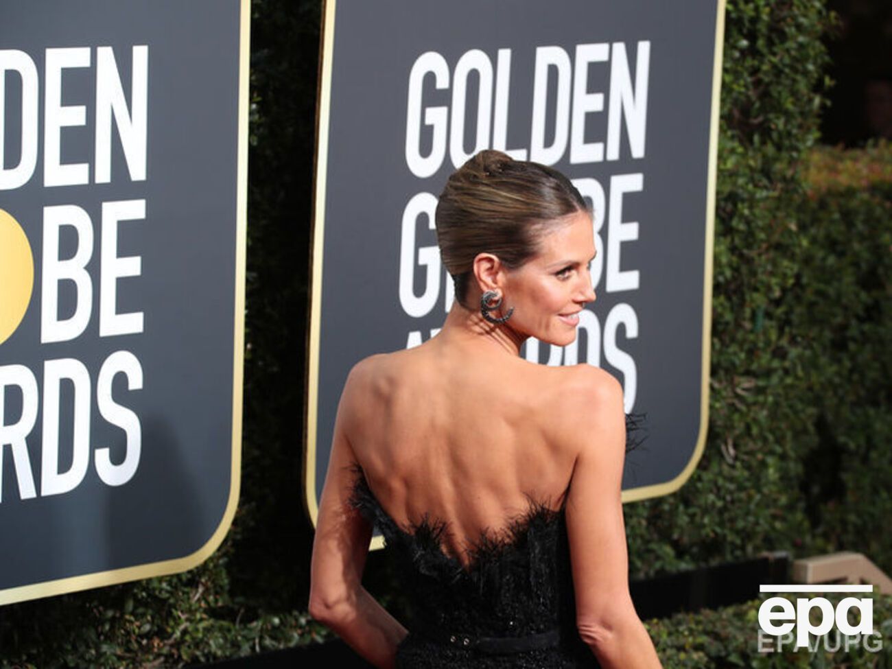 Знаменитости в этом году блистали в черном