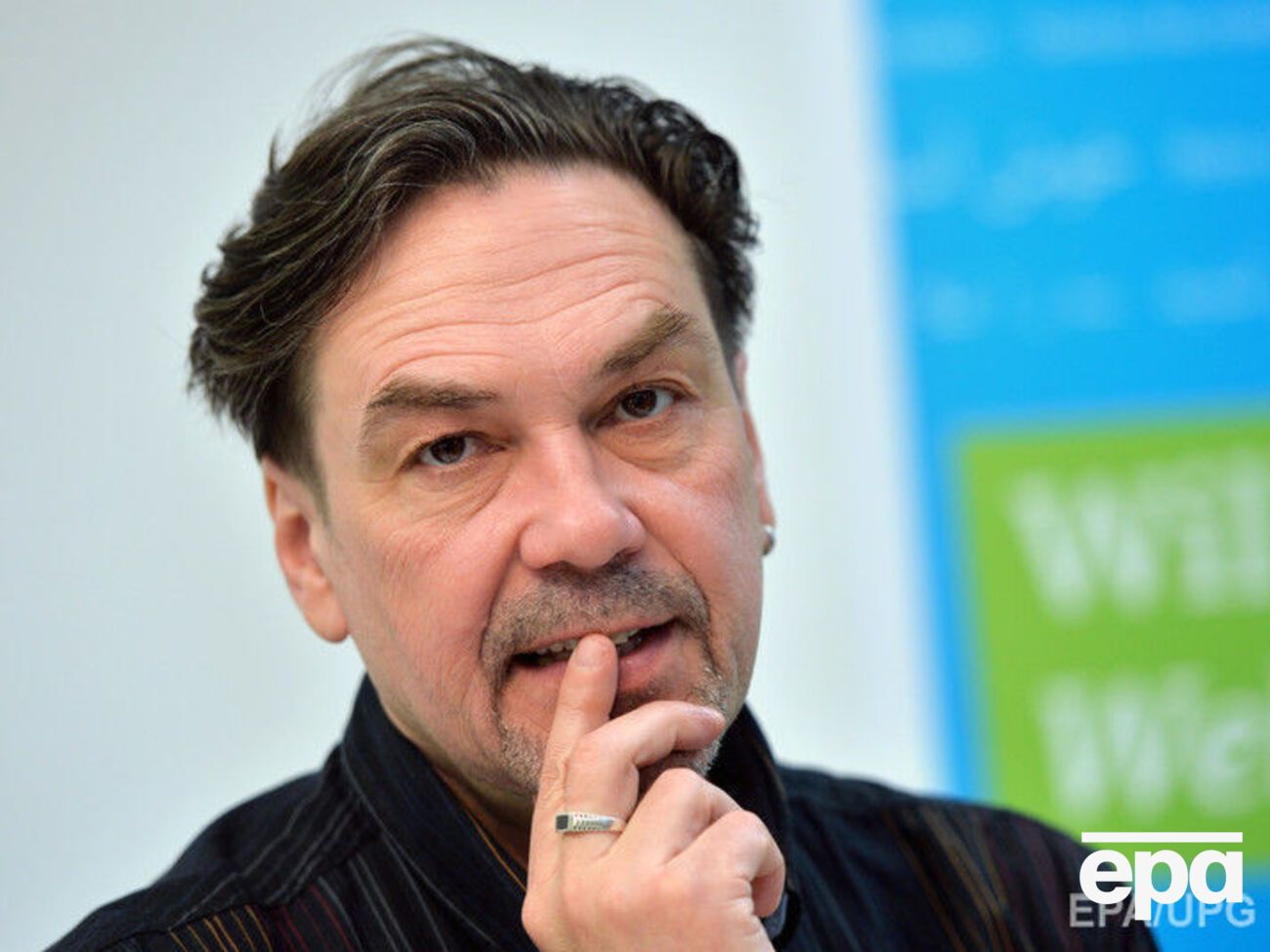 Андрухович: Їм потрібні якісь "гачки", щоб диктувати свою волю