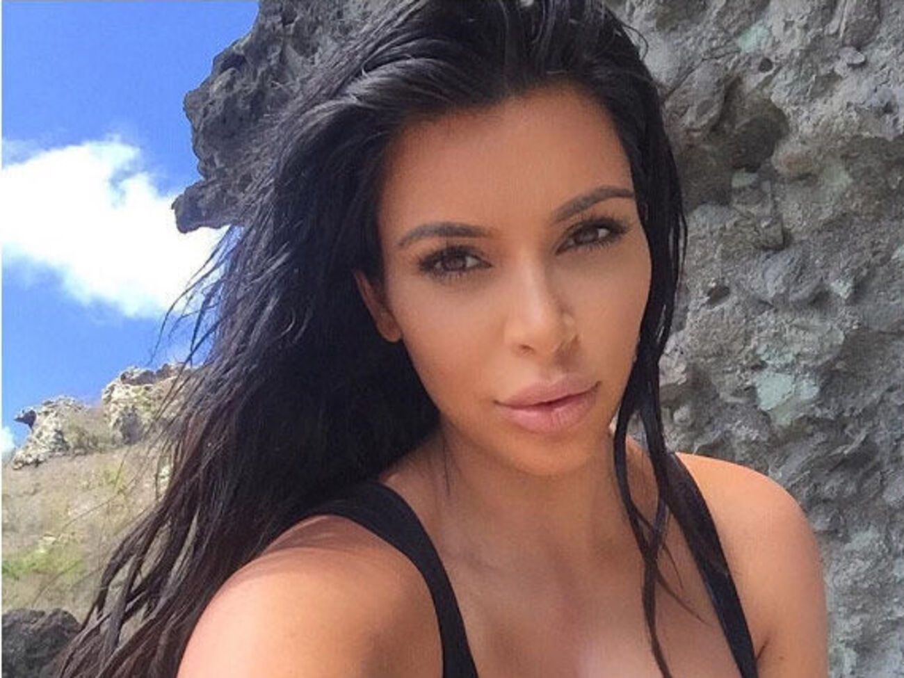 Кардашян: Прокинься і дій