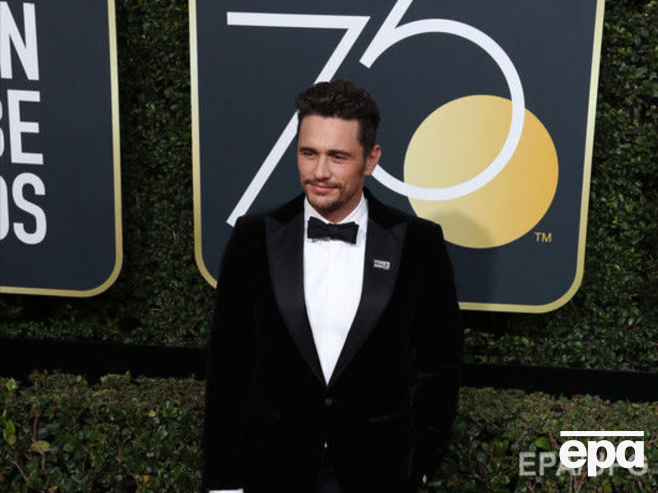 В ходе церемонии у Франко был значок&nbsp;TimesUp