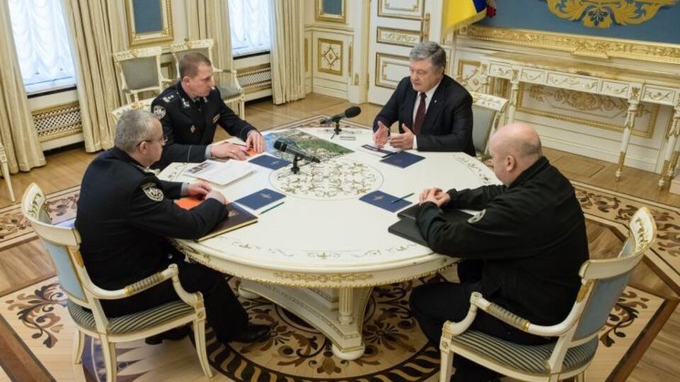Порошенко призвал делать все возможное для расследования убийства Шеремета