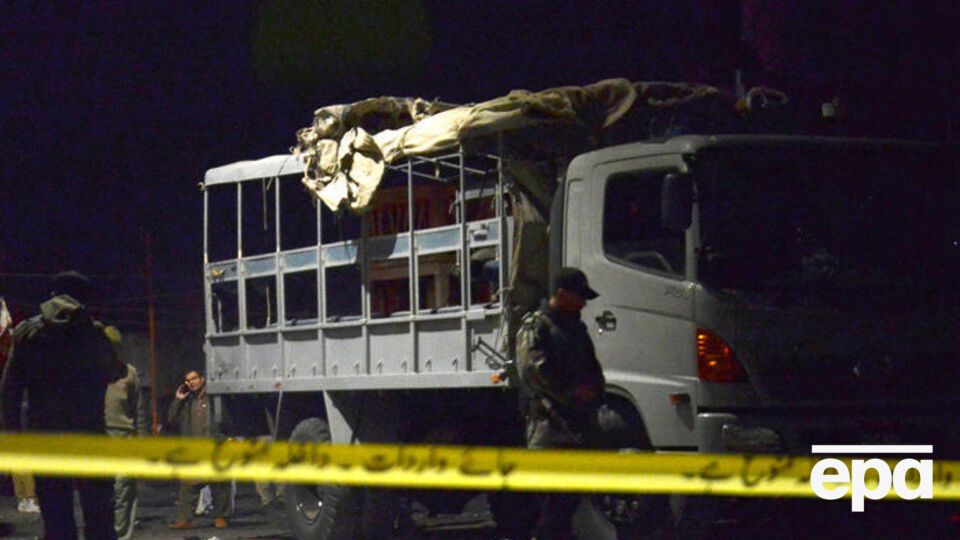 Метою терориста була поліцейська вантажівка