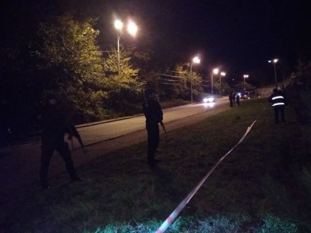 Правоохранители обнаружили мертвого мужчину с огнестрельными ранениями