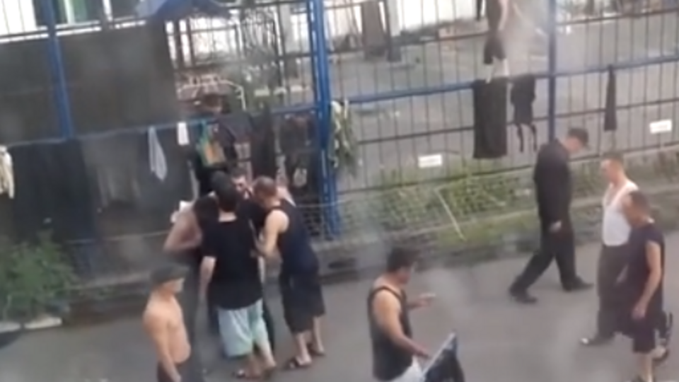 Один из бывших заключенных сообщил телеканалу "Дождь", что пытки в исправительной колонии №7 в Омске – "такая же рутина, как обход, построение и обед"