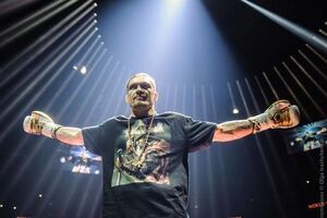 Усик: Треба пам'ятати, звідки ти взагалі вибрався