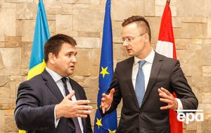 Клімкін вказав Сіярто на порушення Угорщиною Віденської конвенції