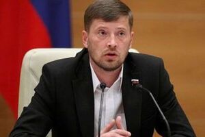 Иванов якобы хотел напомнить чиновникам, "чтобы они занимались делом, а не ерундой"