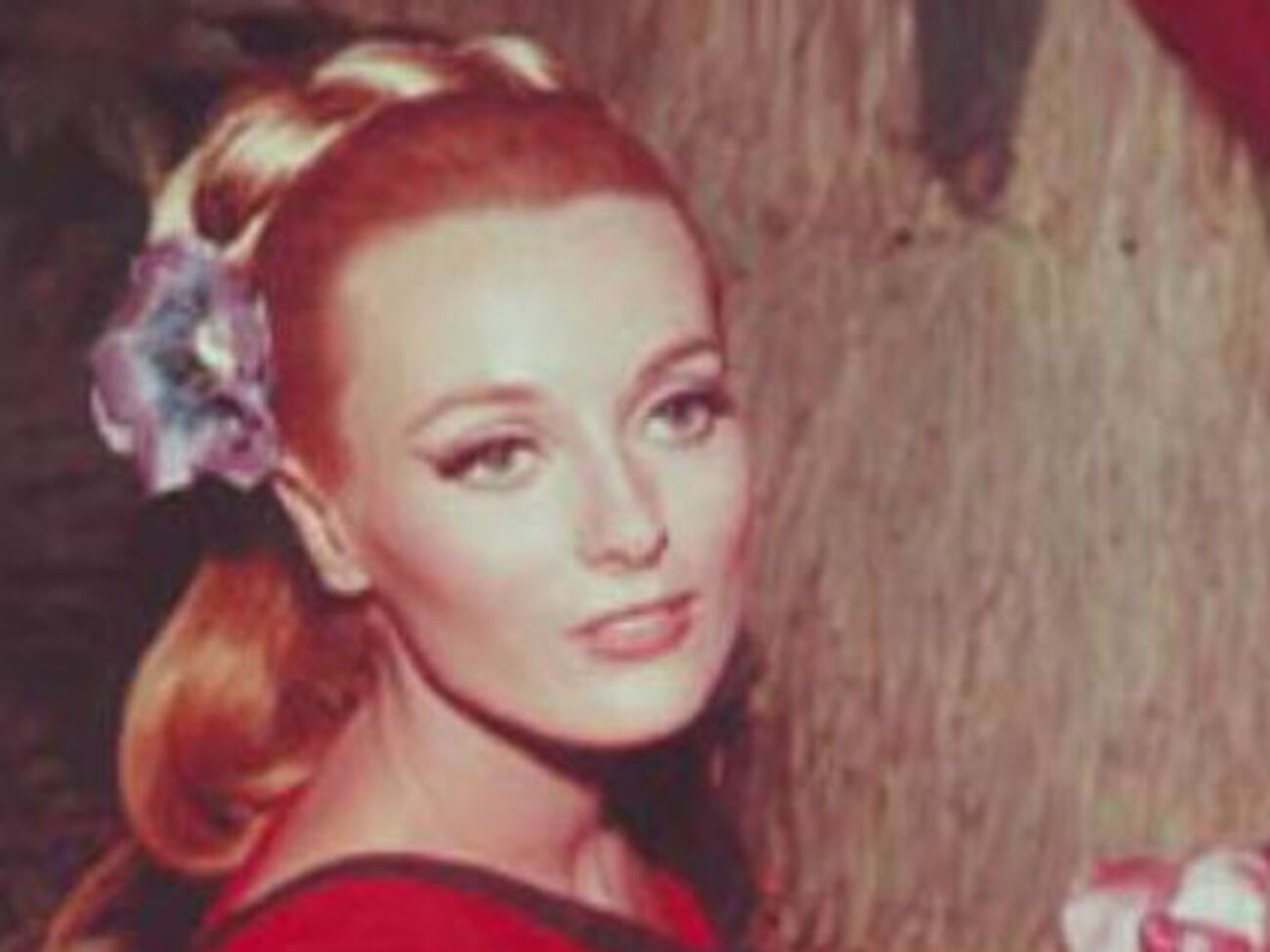 На момент смерті Ярналл було 74 роки