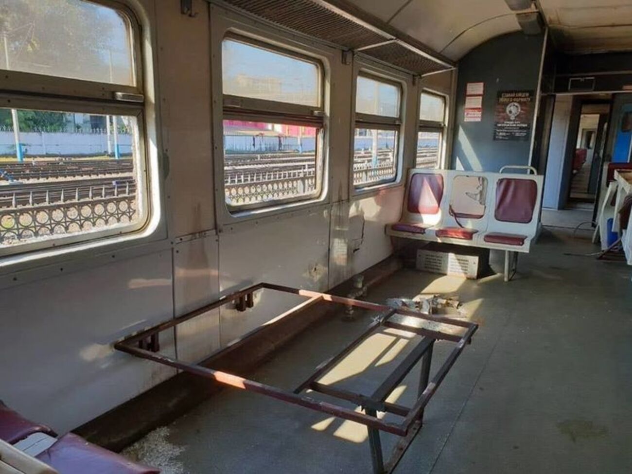 Полиция не отреагировала по горячим следам на сообщение о вандализме в электричке, сообщили в ПАО "Укрзалізниця"