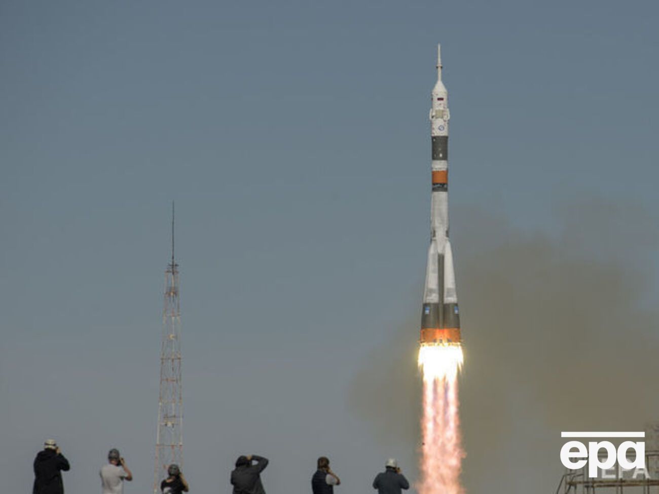 11 жовтня ракета "Союз-ФГ" не вивела на орбіту корабель "Союз МС-10" через аварію