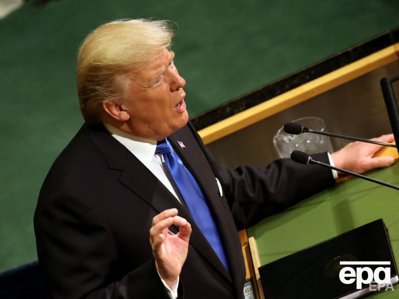 Трамп зазначив, що на посаду постпреда США в ООН є кандидатури і без його дочки