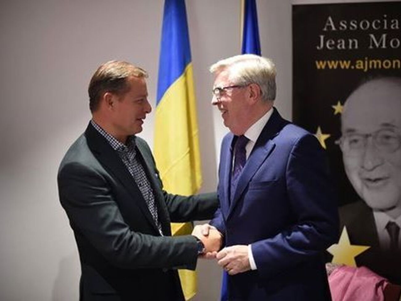 Ляшко рассказал о реформировании украинского парламента на встрече, организованной Пэтом Коксом (справа)